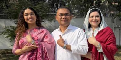 স্ত্রী-কন্যাসহ ভোট দিয়ে যা বললেন তারেক রহমান